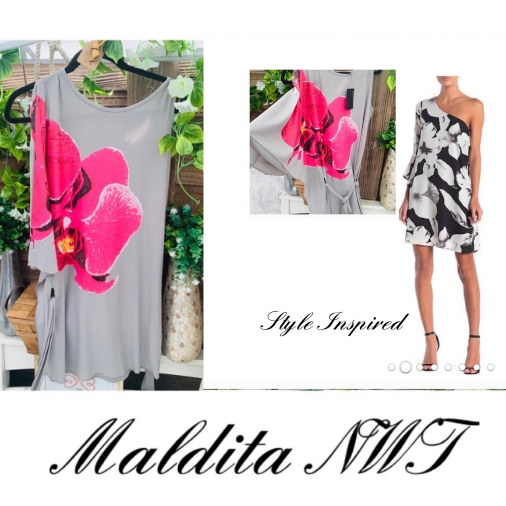 NWT Maldita One Butterfly Sleeve Painted Flower